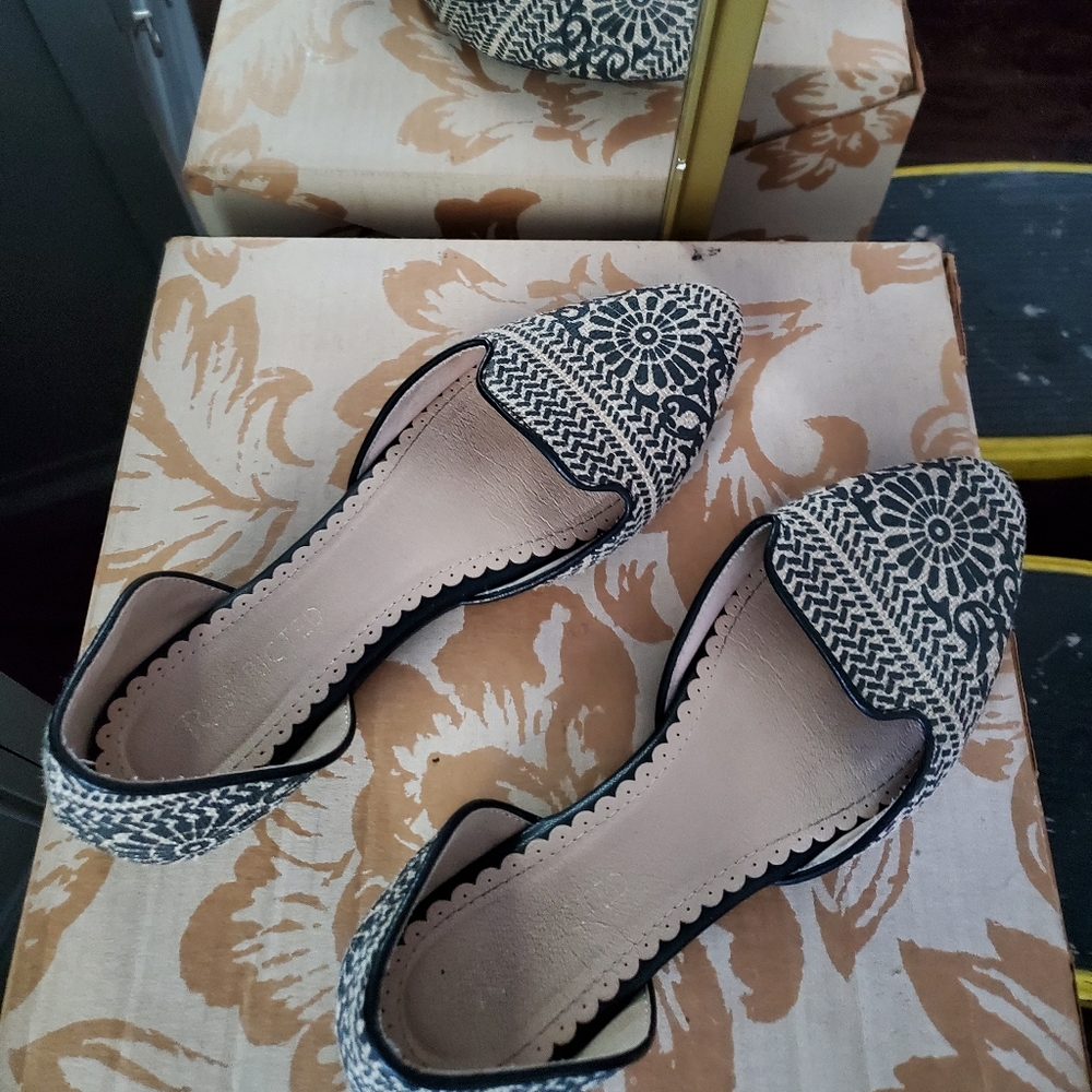 Ladies 👞 shoes
